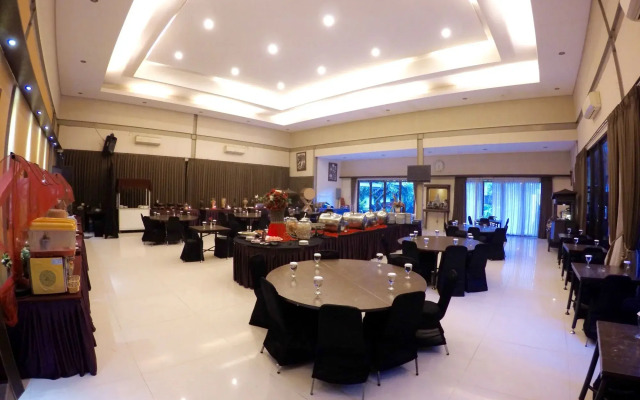 Grand Guci Hotel