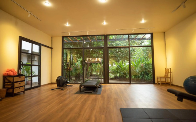 iRoHa Garden Hotel & Resort