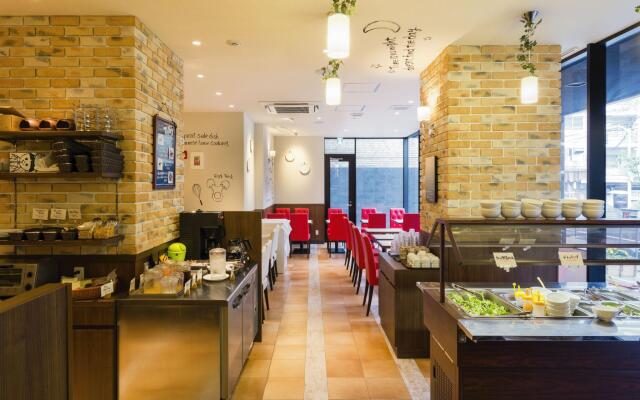 APA Hotel Nagatacho Hanzomon Ekimae