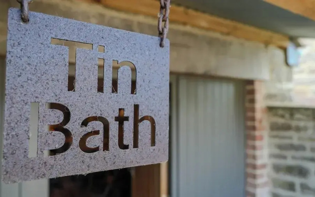Tin Bath