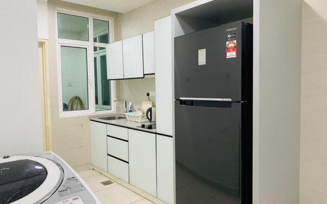 Style*3 rooms 3 beds*@ Central Residence Sg.Besi