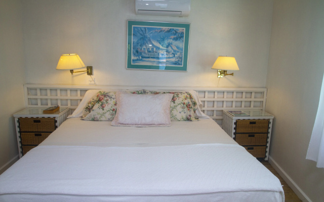 Bequia Beachfront Villa Hotel