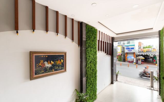 White Diamond PN Hotel