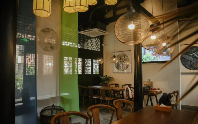 Seclusive Gencaland Hotel