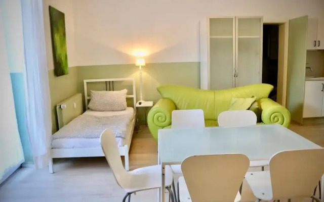 a-domo Apartments Mülheim - Apartments, Lofts & Hostel Rooms - short or longterm - single or grouptravel