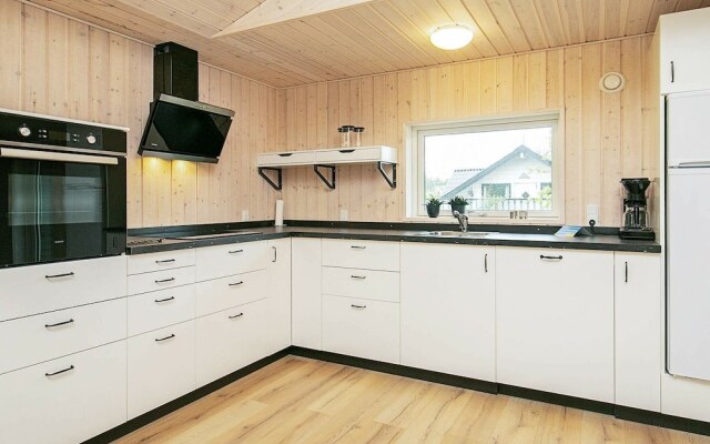 Modern Holiday Home in Jutland Midtjylland With Sauna