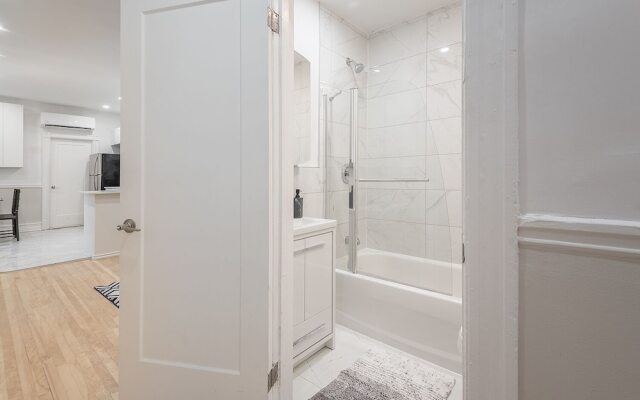 5225 rue Saint-urbain