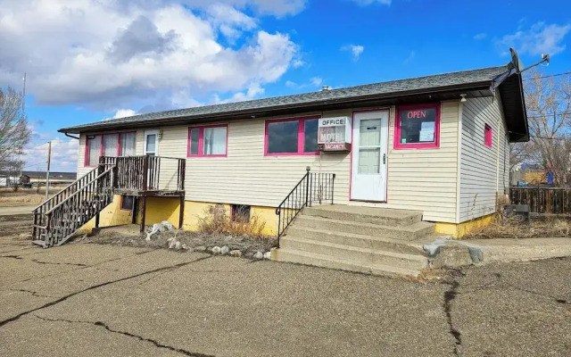 Gull Lake Lodge Motel