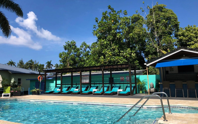 Toby's Resort