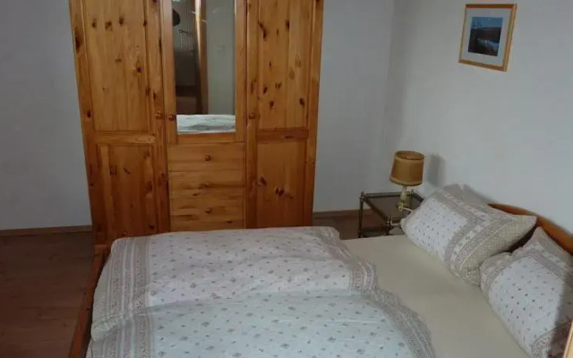 Ferienwohnung am steilen Waldweg
