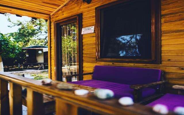 Secret Garden Bungalows Hotel