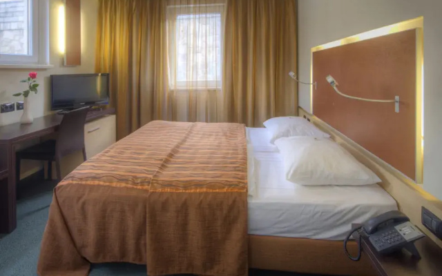 Hotel Lent