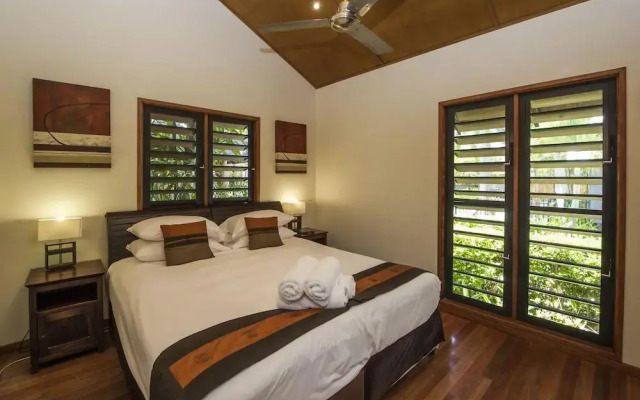 Pure Magnetic Villa 2