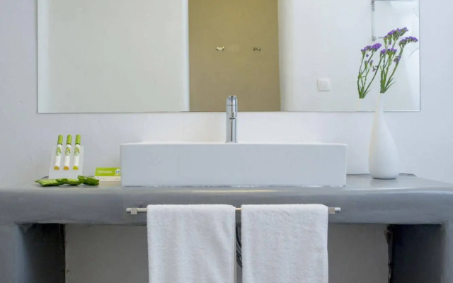 Senses Luxury Villas & Suites