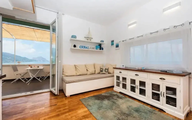 Beautiful Studio With sea View Cefalu, Sicily