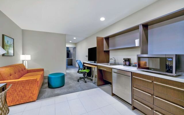 Home2 Suites by Hilton Minneapolis Downtown, MN