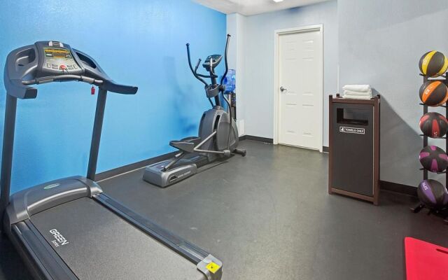 Days Inn Dallas Garland West