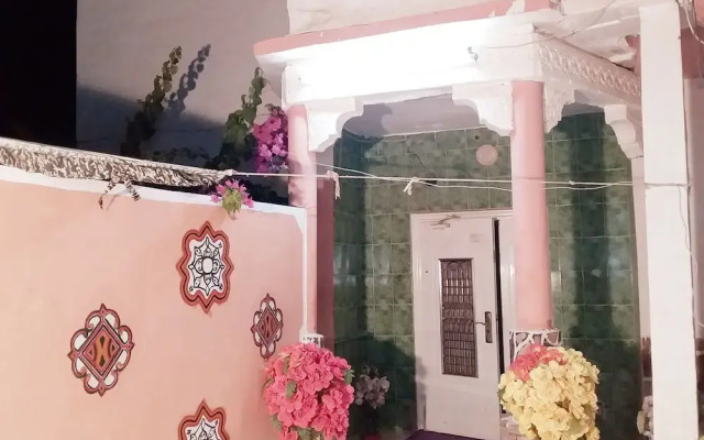Hotel Raha