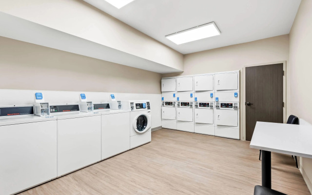 Echo Suites Extended Stay Reno