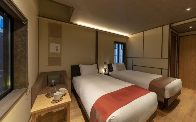 THE MACHIYA Kamiumeya