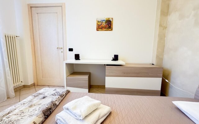 Lady Teresa Apartment by Ca-sa Check