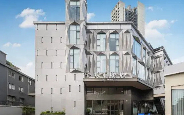 Guiyu Hotel (Guangzhou Olympic Sports Center Yuzhu Metro Station Branch)