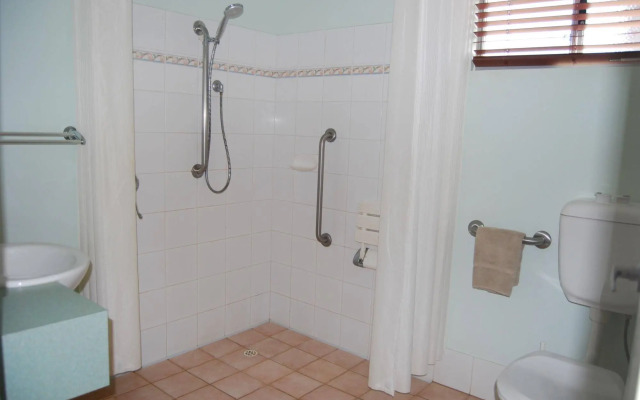 Coral Coast Tourist Park Carnarvon