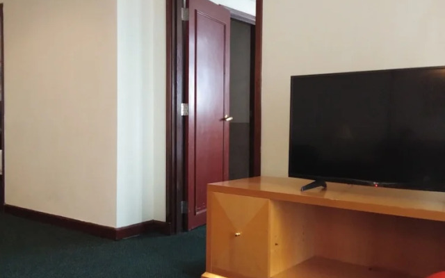 SM service suite Times Square