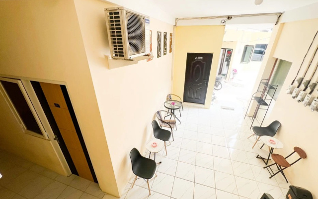 Graha Indah Ngagel Surabaya RedPartner