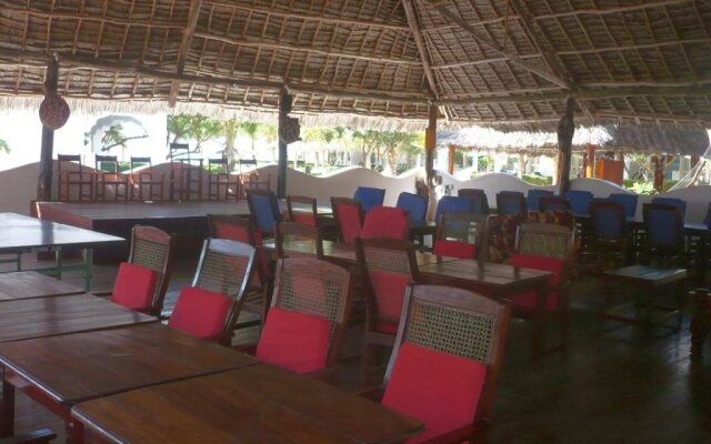 Nest Style Beach Hotel Zanzibar