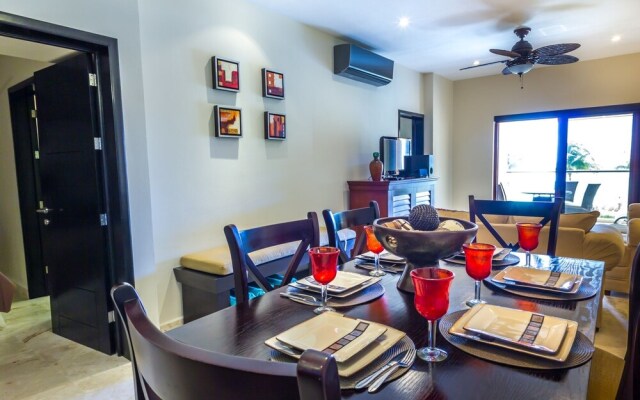 El Faro 205 Surf 2 Bedroom Condo by Redawning