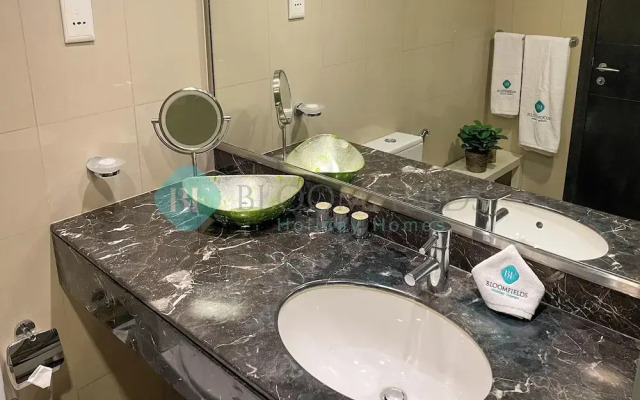 Bloomfields Spacious 1BR in Sun Tower