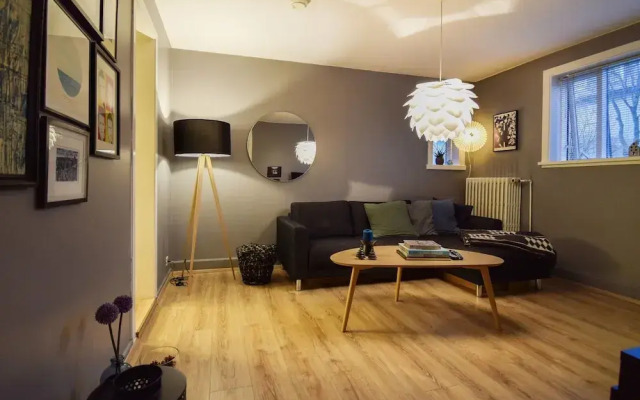 Apartment H81