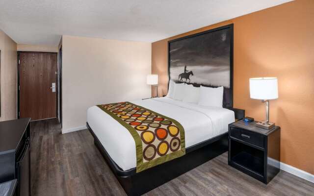 Super 8 by Wyndham Cheyenne WY