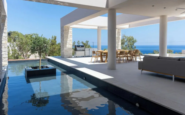 Seanatra Luxury Villas