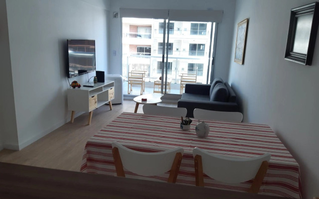 Belgrano Luminoso Y Amplio Departamento