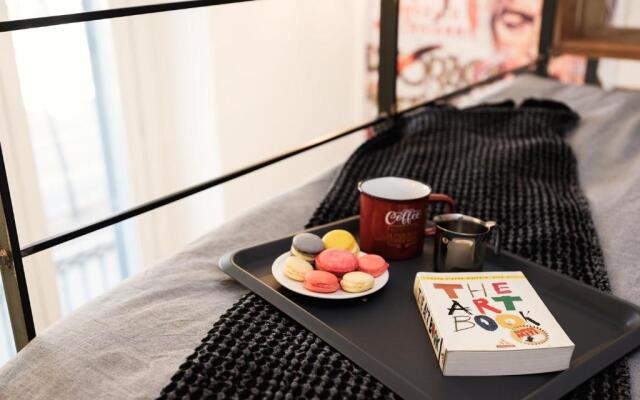 Studio04! - Long Term And Business Studio (Adults Only)