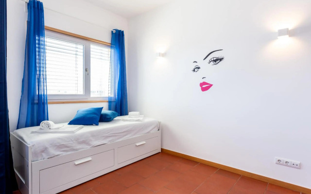 Marina Lovers by Seewest