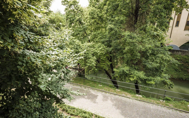 MYSWEETPLACE - Largo Europa Apartments