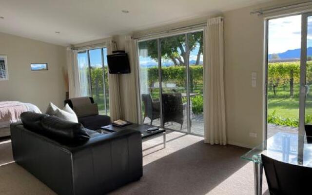 Walnut Block Cottages