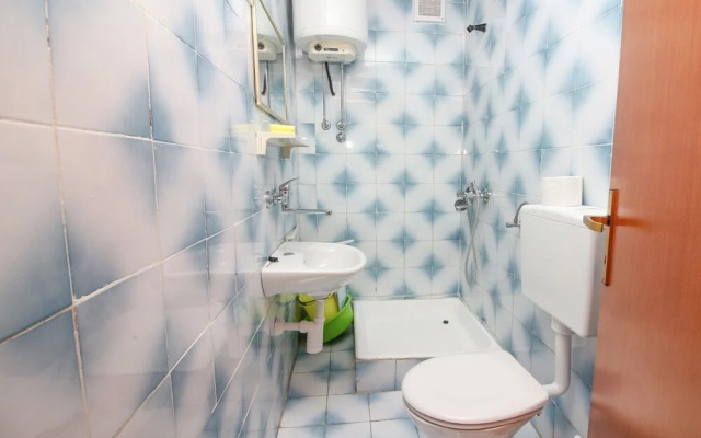 Bobi - 10 M From the sea - A3- Gornji