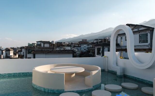 Yuqi·Banshan Homestay (Dali Ancient City South Gate)