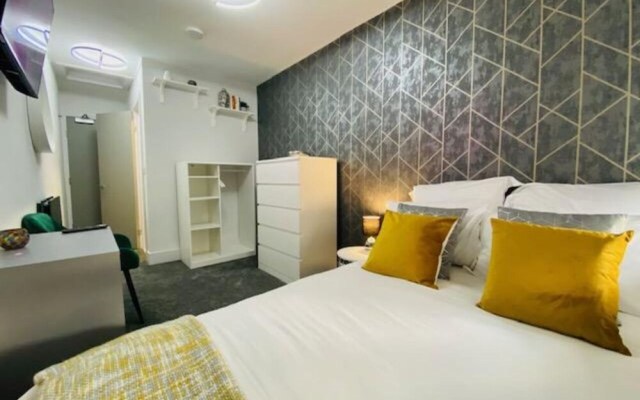 Townhouse Plus @ Lower Beth Street Stoke