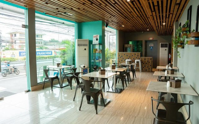 Felicity Island Hotel