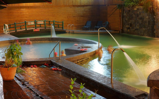 Yawan Spa Hotel