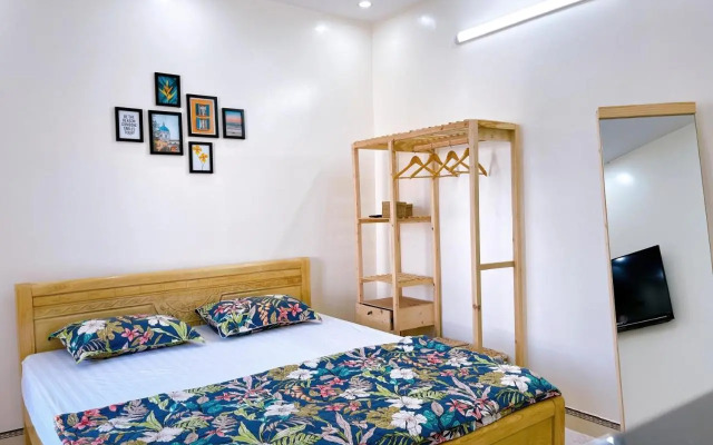 Xoai Xanh Hostel & Villa