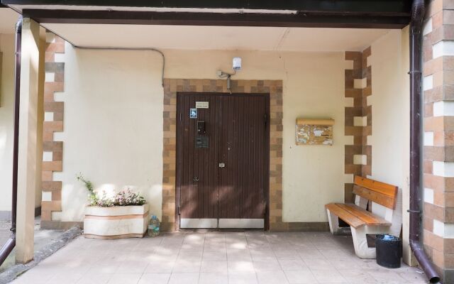 Апартаменты Moskva4you, Украинский бульвар, 6