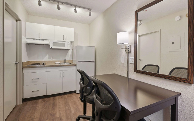 Extended Stay America Suites Miami Airport Blue Lagoon
