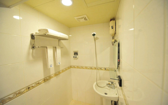 EZbookers DunHua