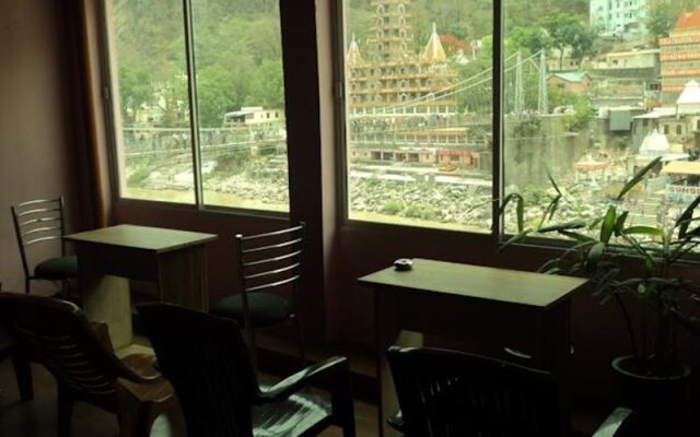 Triveni Guest House